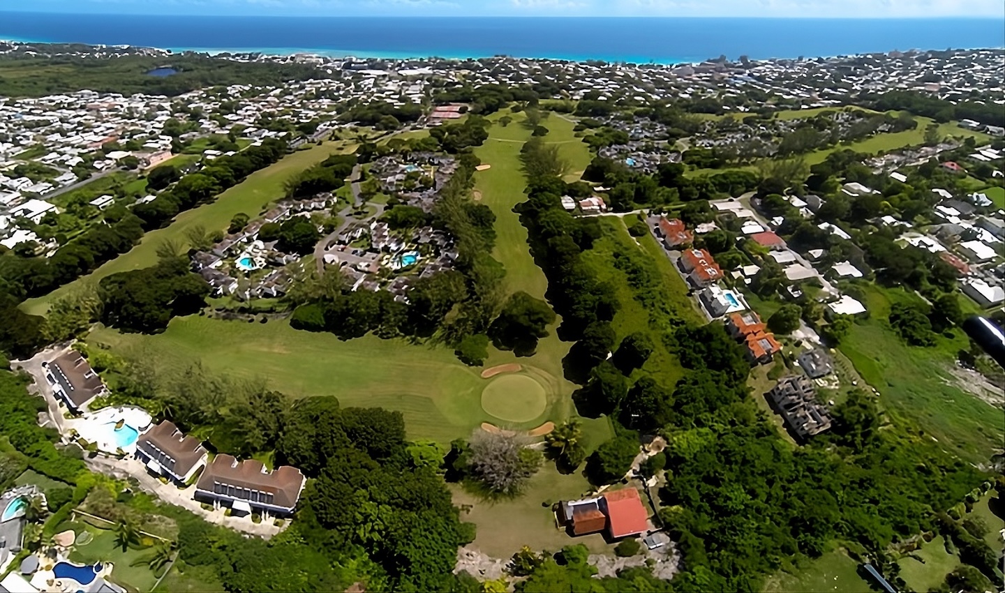 Aerial view of Rockley Golf Course and surrounding properties